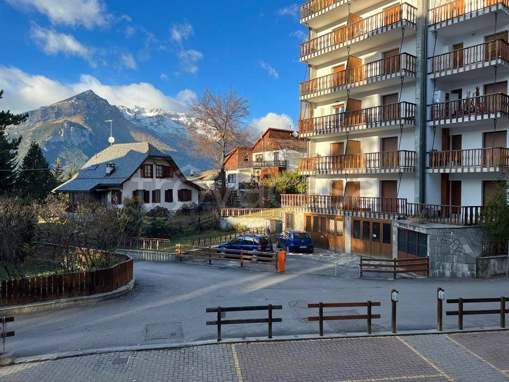 Appartamento in vendita a Sauze d'Oulx via Villaggio Alpino, 28