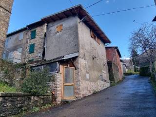 Casa indipendente in vendita a monchio delle corti via della chiesa