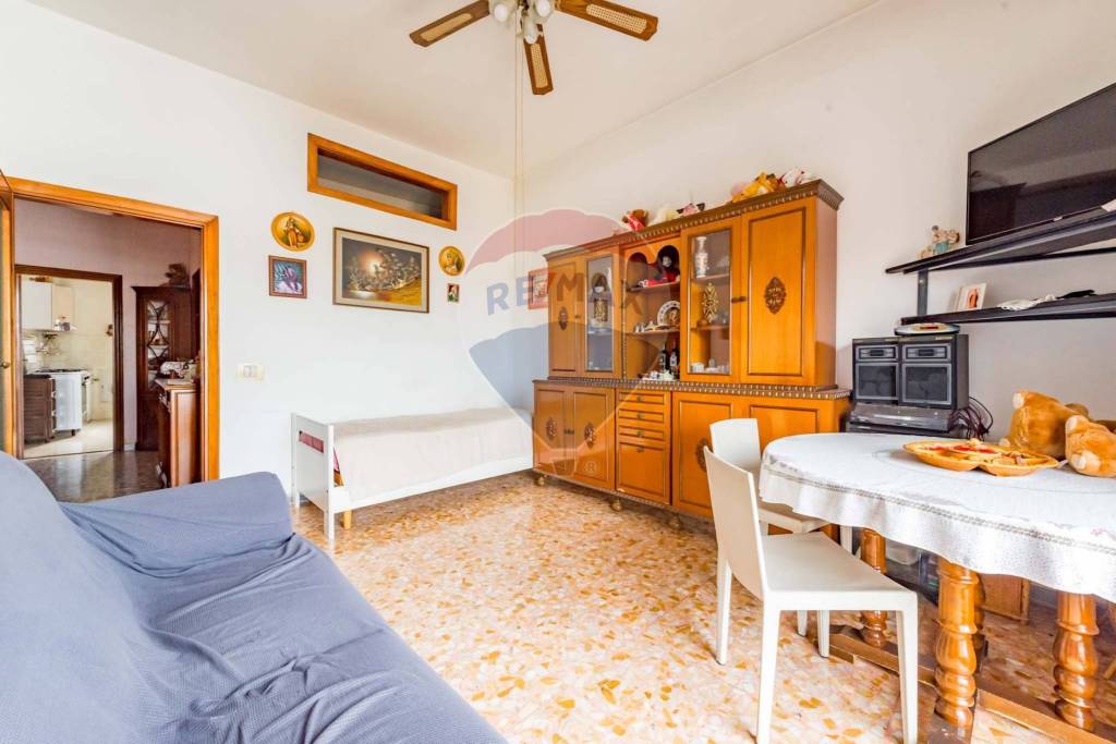 Appartamento in vendita a Roma via salvatore barzilai, 143