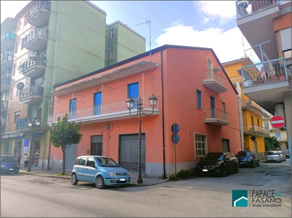 Appartamento in vendita a Battipaglia via Alcide De Gasperi, 15