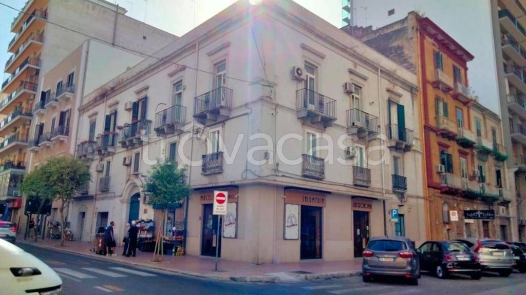 Appartamento in vendita a Taranto via Principe Amedeo, 46