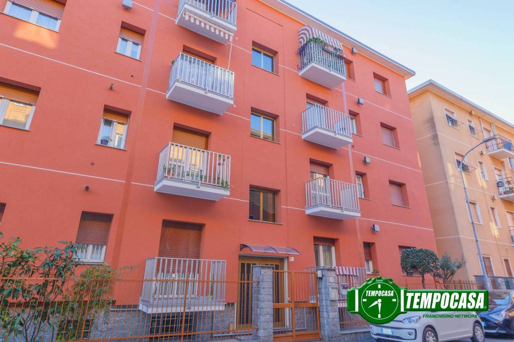 Appartamento in vendita a Cesano Boscone via Giuseppe Garibaldi