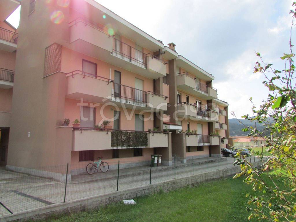 Appartamento in in vendita da privato a Cortemilia via La Pieve, 49