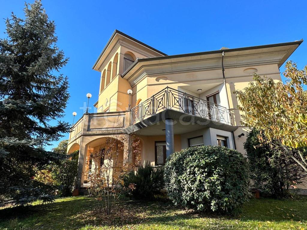 Villa in vendita a Voghera viale della Repubblica, 43