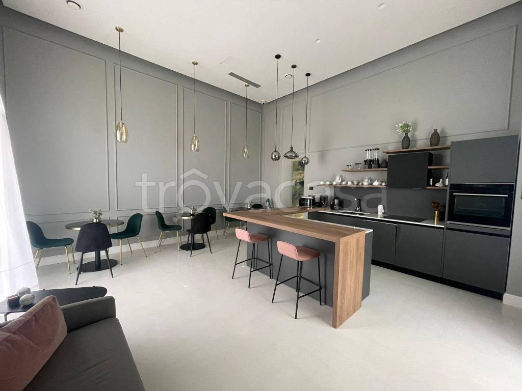 Appartamento in vendita a Ercolano corso Resina, 382