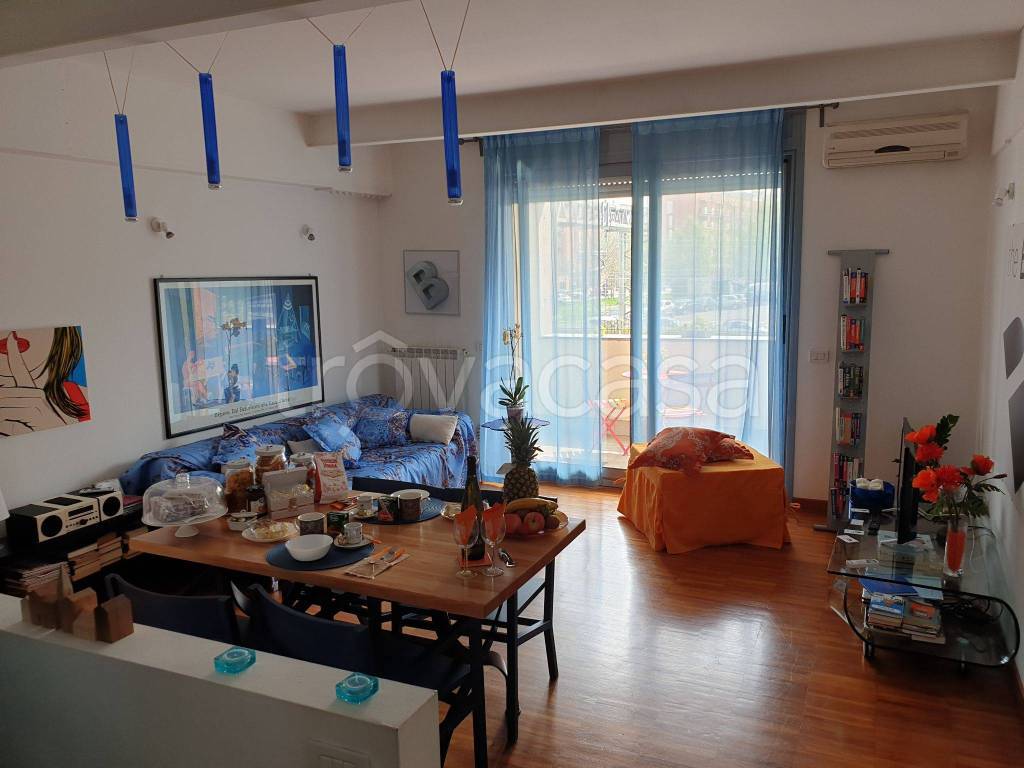 Appartamento in in affitto da privato a Milano via Giovanni Cadolini, 34