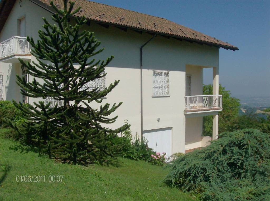 Villa in vendita a Benevello località Monzelli, 12