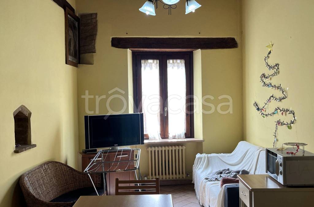Appartamento in vendita a Urbino via Giuseppe Mazzini