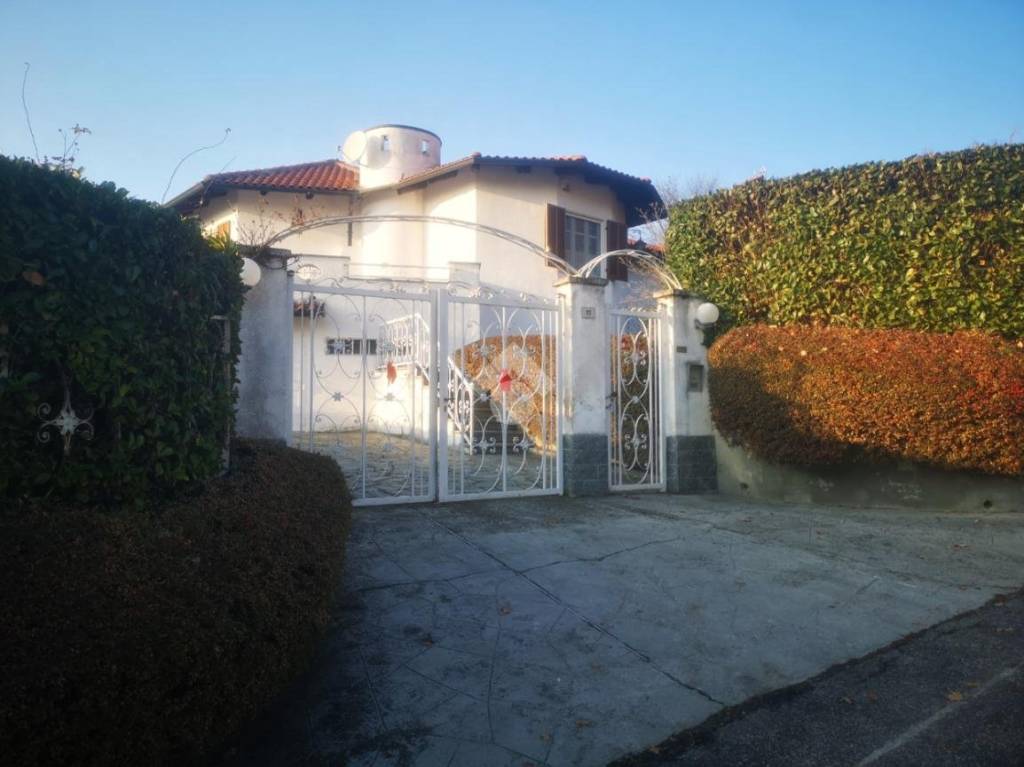 Villa in vendita a Rivalba via Sotti, 11