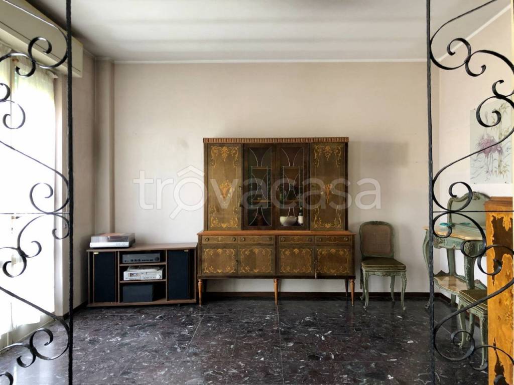 Appartamento in vendita a Casteggio via Guglielmo Marconi, 40