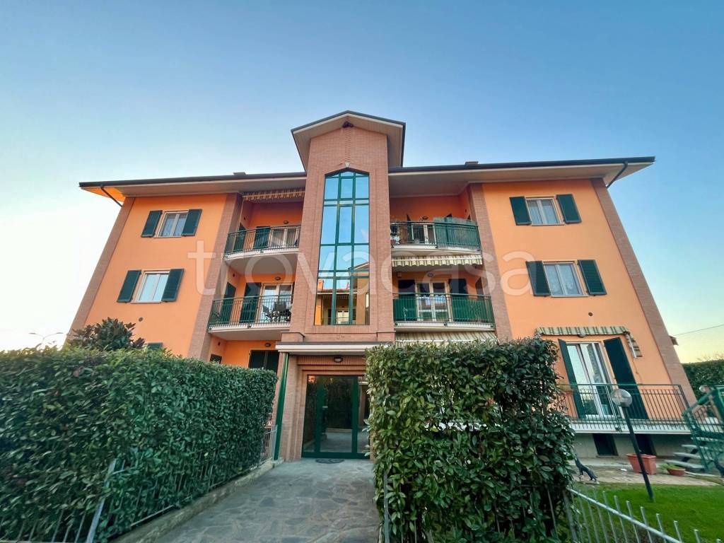 Appartamento in vendita a Carmagnola largo Cardinal Pellegrino, 11