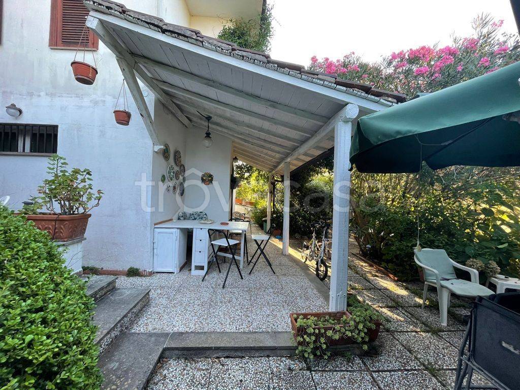 Villa Bifamiliare in vendita a San Felice Circeo via Sabaudia, 247A