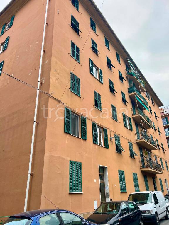 Appartamento in vendita a Genova viale Ansaldo, 12A