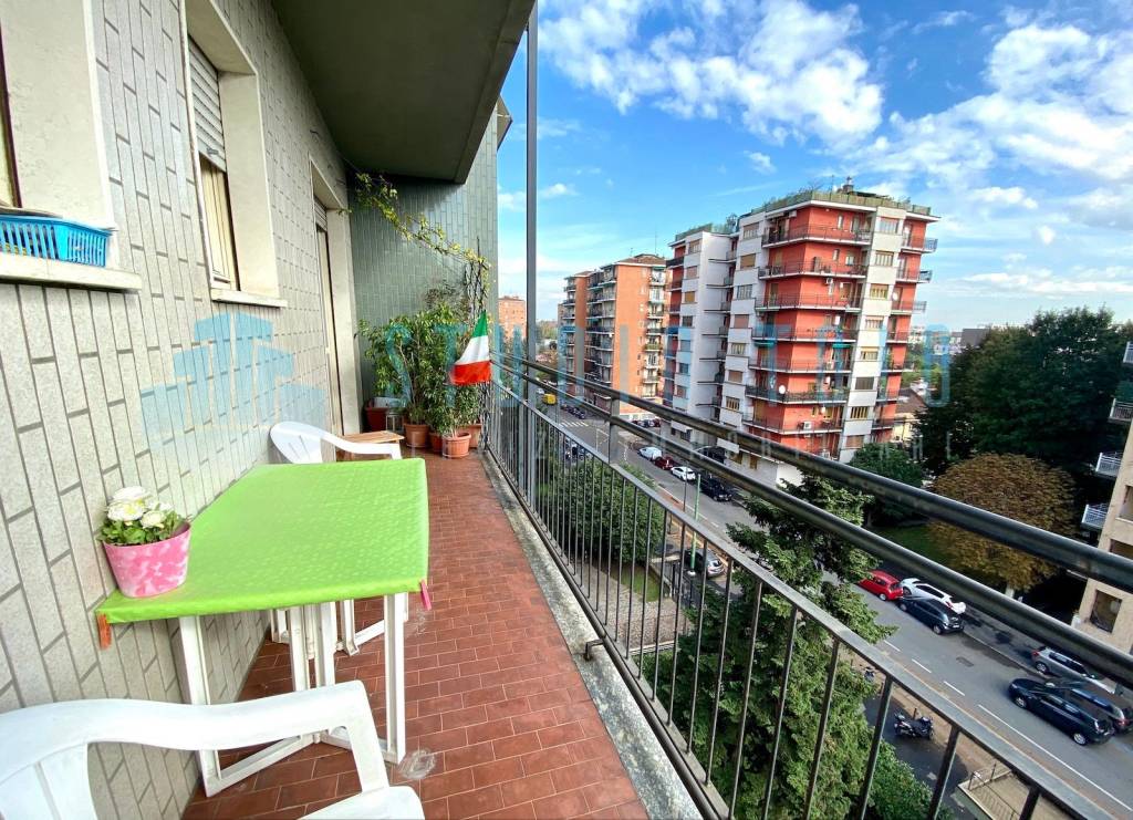 Appartamento in vendita a Milano via Filippo Tajani, 1