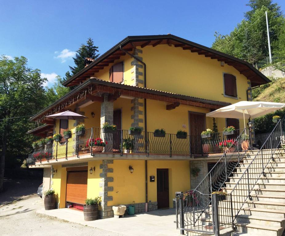 Villa Bifamiliare in vendita a Riolunato