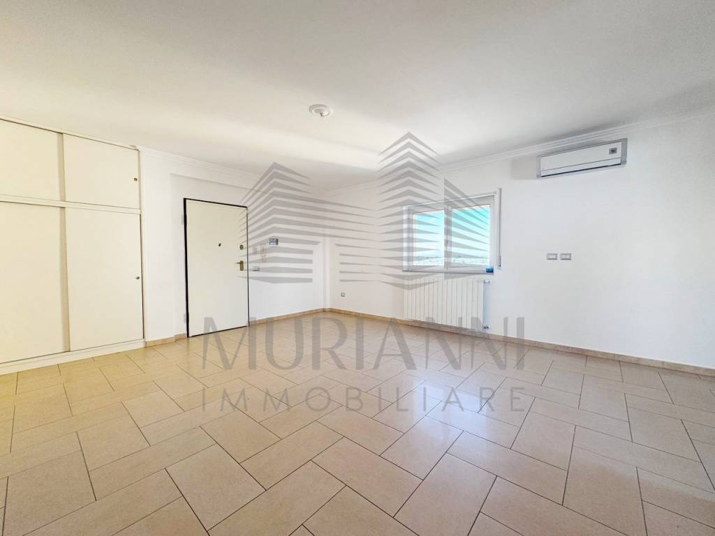 Appartamento in vendita a Sannicandro di Bari via Alessandro Volta, 48/c1