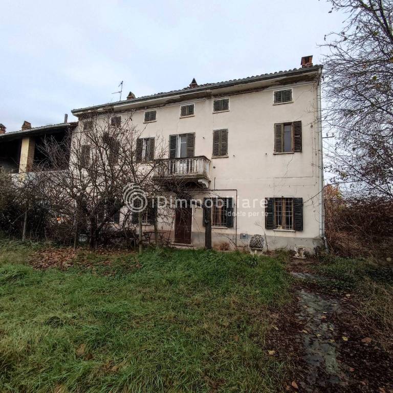 Casa Indipendente in vendita a Mirabello Monferrato via Vincenzo Rogna, 94
