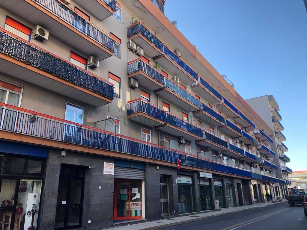 Appartamento in vendita a Bari via Francesco Crispi, 228