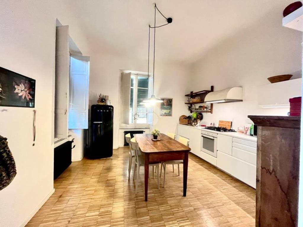 Appartamento in vendita a La Spezia scalinata Cernaia, 38