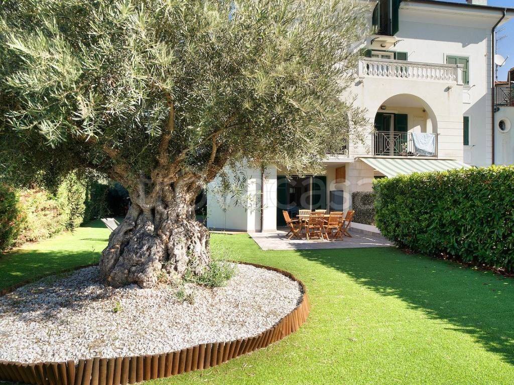 Appartamento in in vendita da privato a Taggia via San Martino, 202
