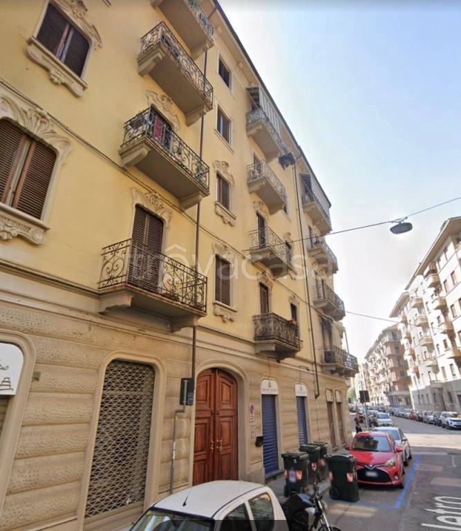 Appartamento in vendita a Torino via Netro, 17