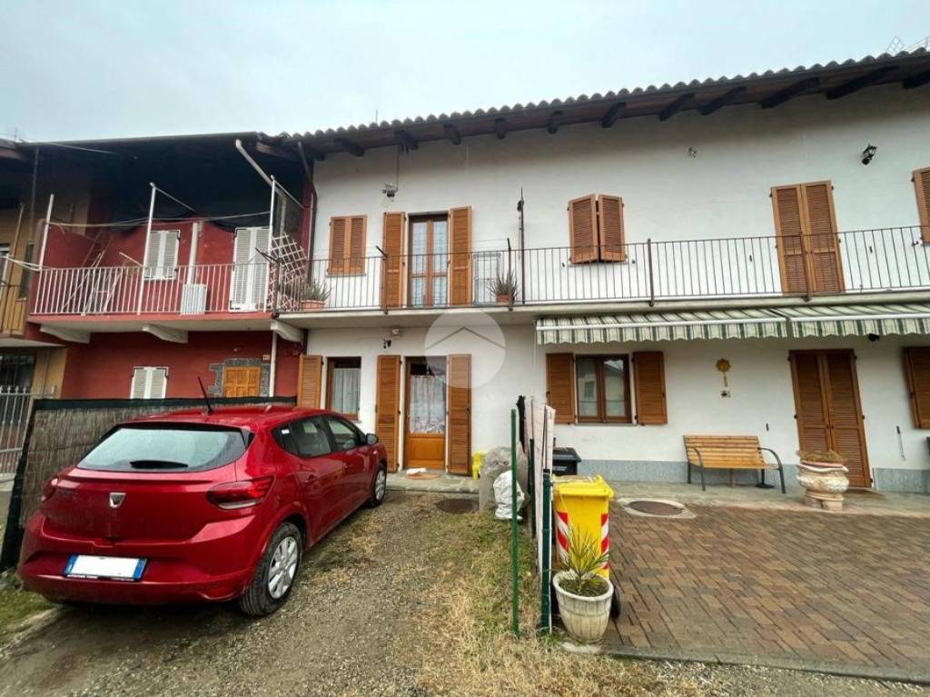 Casa Indipendente in vendita a San Francesco al Campo via costa, 54