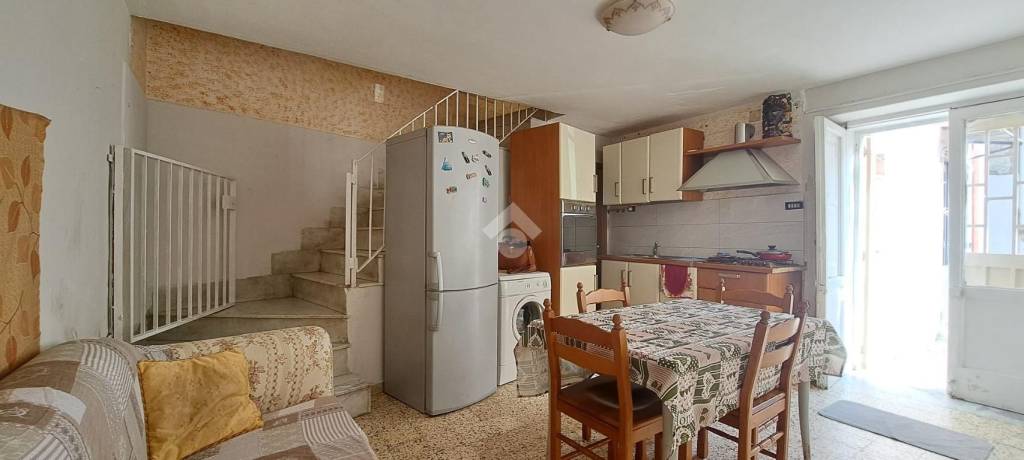 Appartamento in vendita a Sant'Antimo via a. Diaz, 42