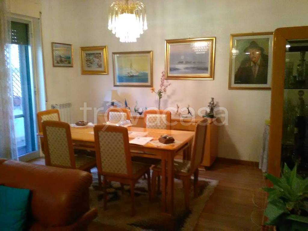 Appartamento in in vendita da privato a Reggio di Calabria via Nazionale Archi