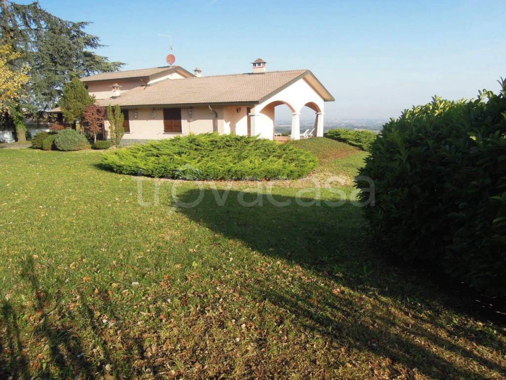 Villa in vendita a Rivergaro