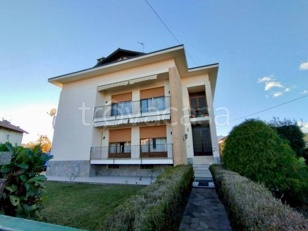 Villa Bifamiliare in vendita a Cossato via Barazze, 38