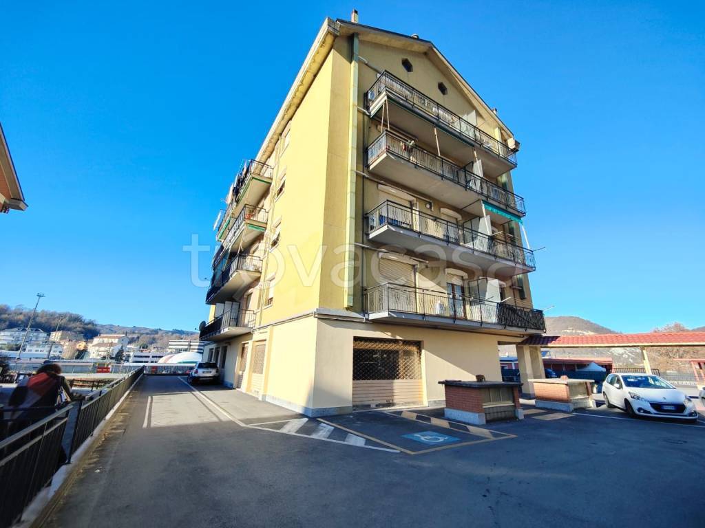 Appartamento in vendita a Millesimo via Trento e Trieste, 147