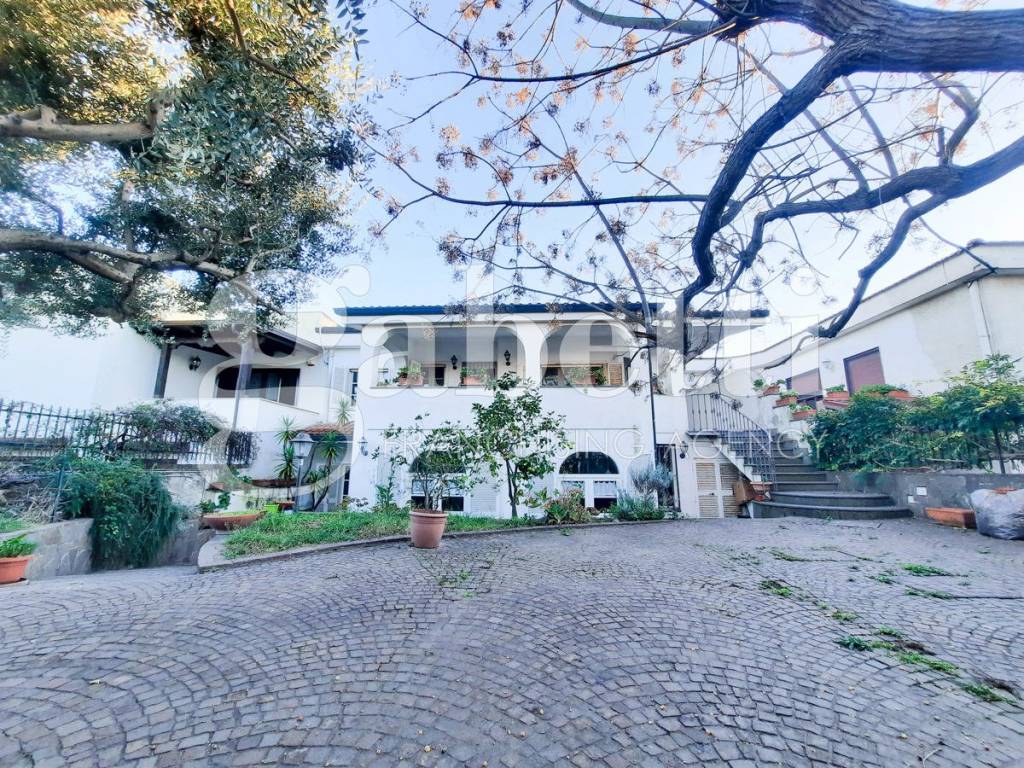 Villa a Schiera in vendita a Giugliano in Campania via madonna del pantano , 170
