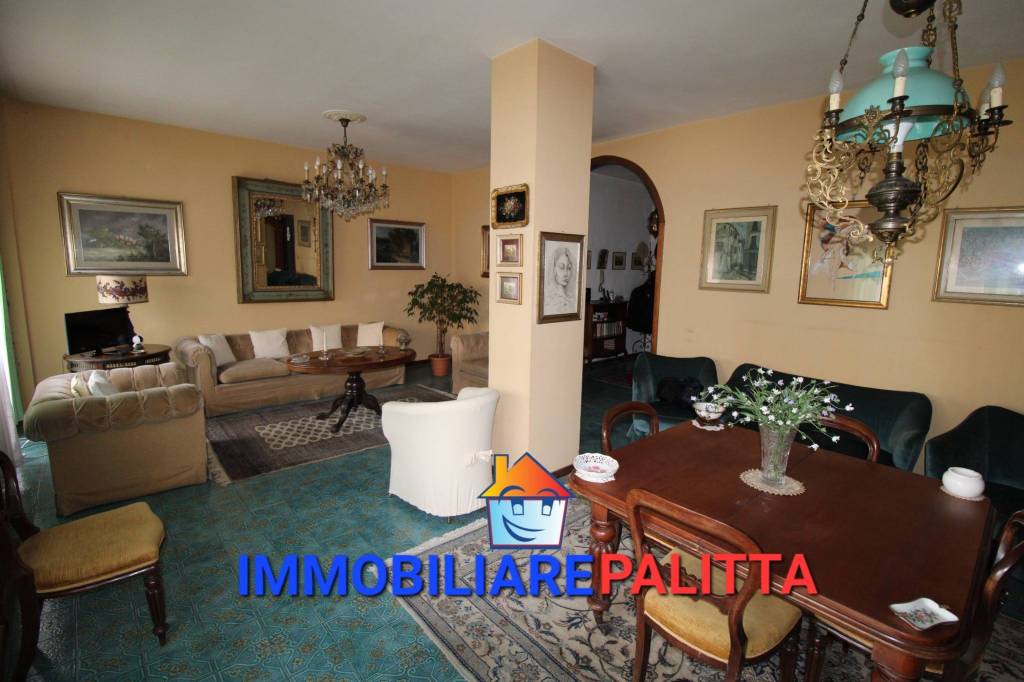 Appartamento in vendita a Tempio Pausania via Grazia Deledda, 1
