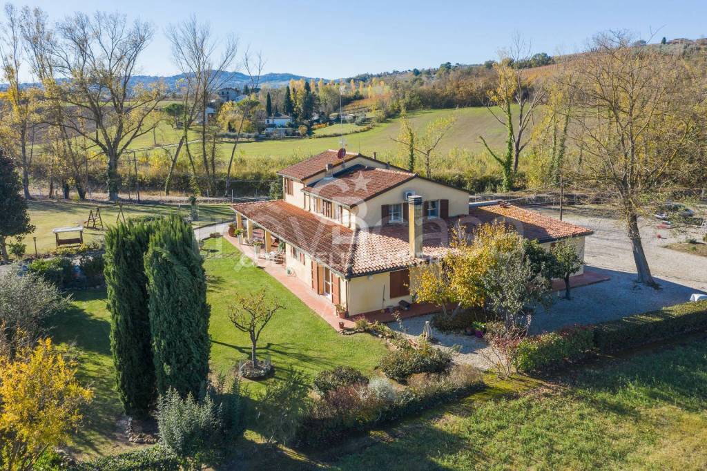 Villa in vendita a Coriano via Fiume, 16