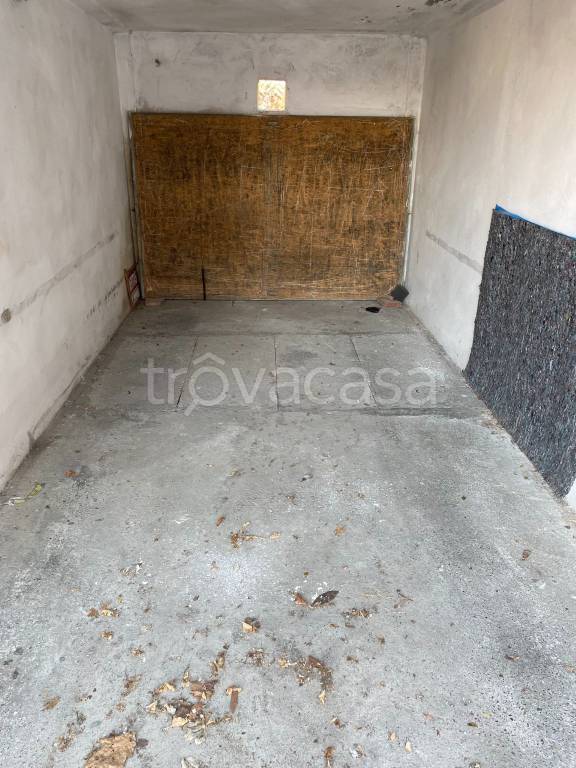 Garage in vendita a Cuneo via San Cristoforo, 21