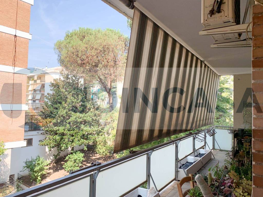 Appartamento in vendita a Roma viale Africa, 40