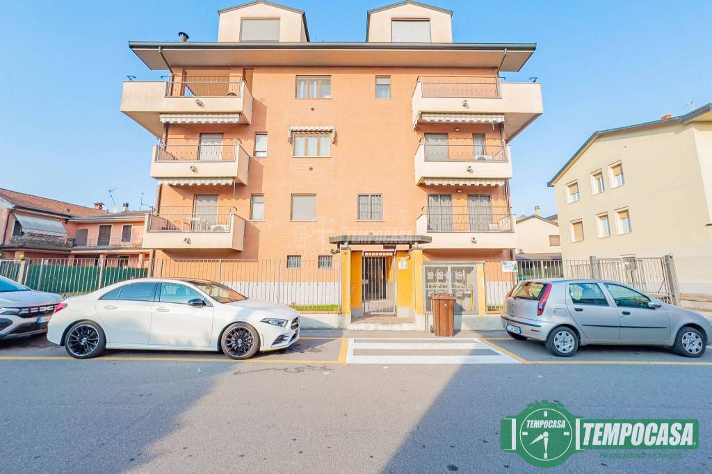 Appartamento in vendita a Tavazzano con Villavesco via Libertà 48