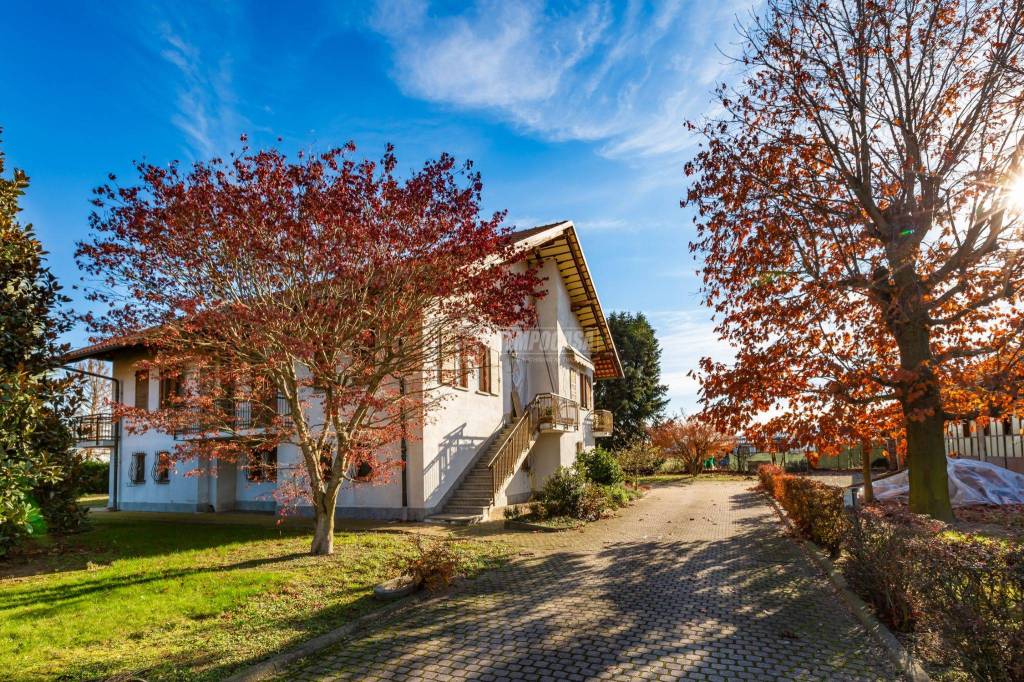 Villa Bifamiliare in vendita a Chivasso via campagna fraz. Boschetto