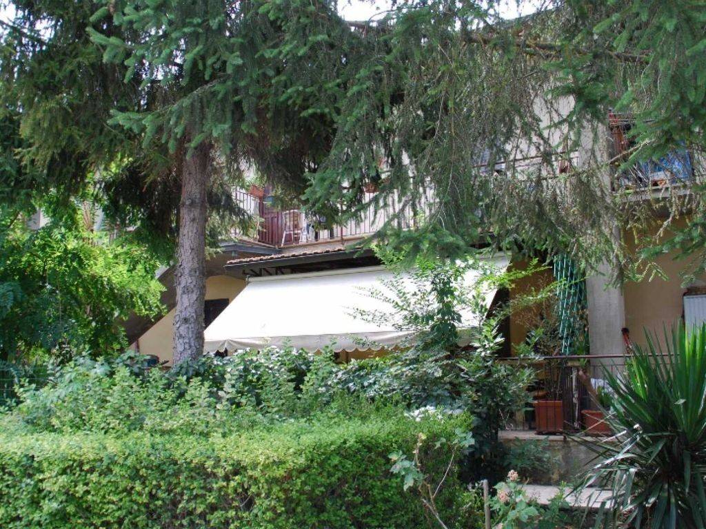 Appartamento in vendita a Castiglione del Lago via Trasimeno, 5