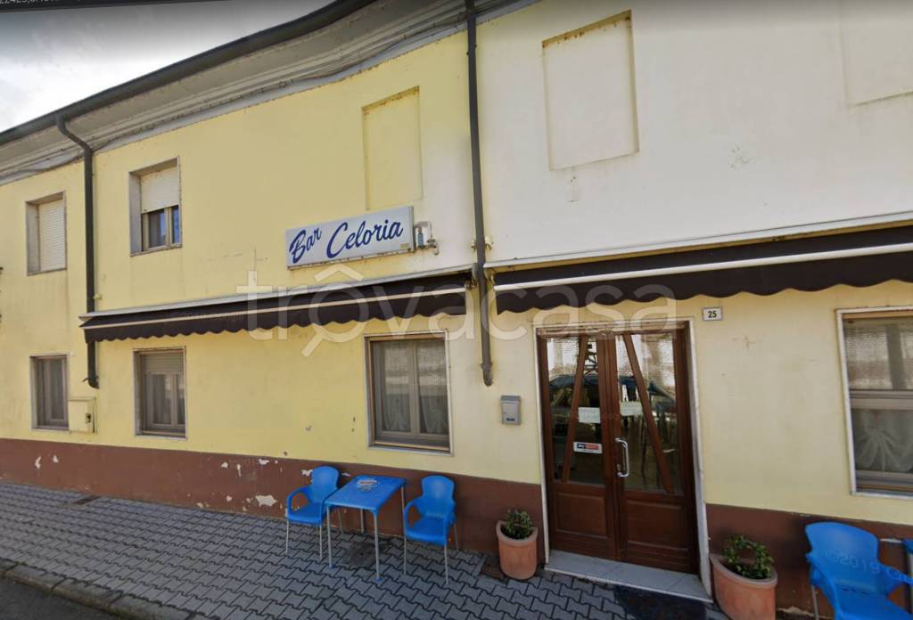 Bar in vendita a Pezzana via Giacomo Matteotti, 25