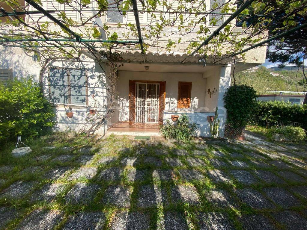 Villa a Schiera in in vendita da privato a Falconara Albanese largo Italia, 14