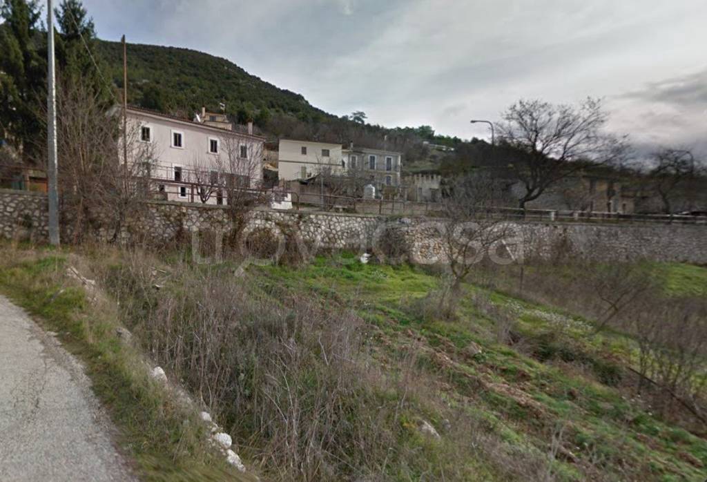 Terreno Residenziale in vendita a San Pio delle Camere via Circonvallazione Sud