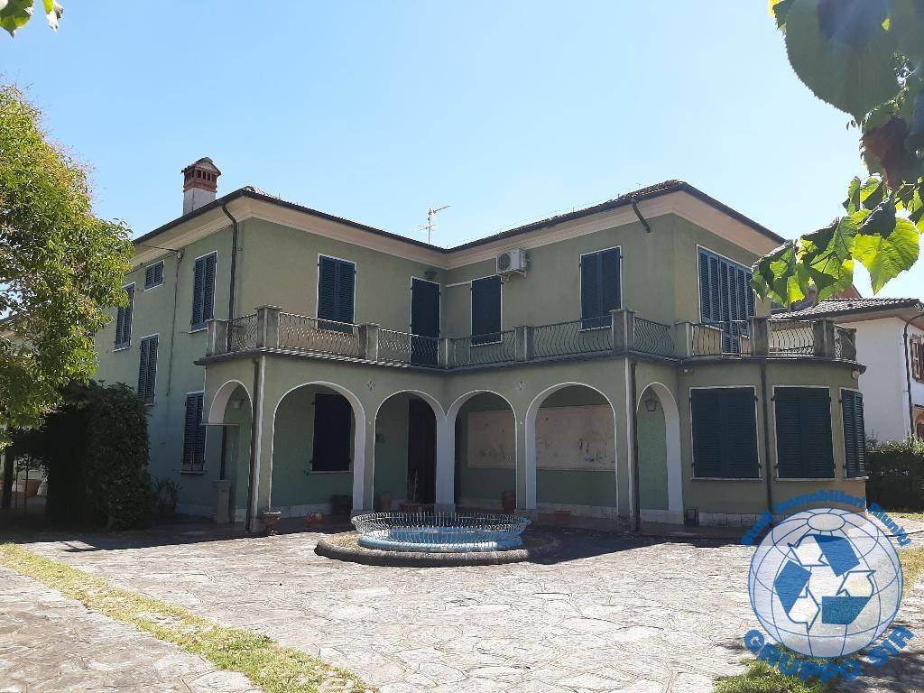 Villa in vendita ad Altopascio via chimenti, 53