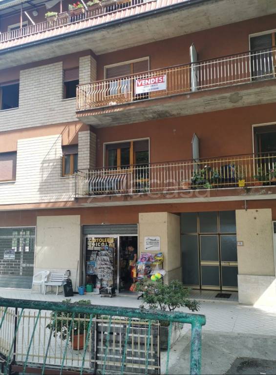 Appartamento in in vendita da privato a Roccafluvione piazza Aldo Moro, 11