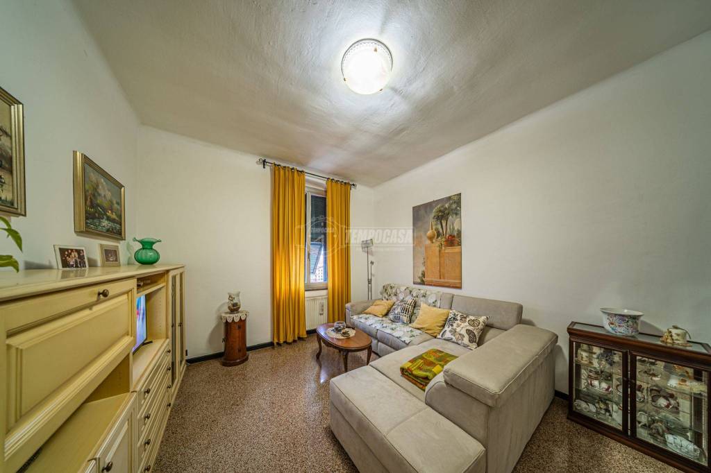 Appartamento in vendita a Genova via Leonardo Montaldo, 5