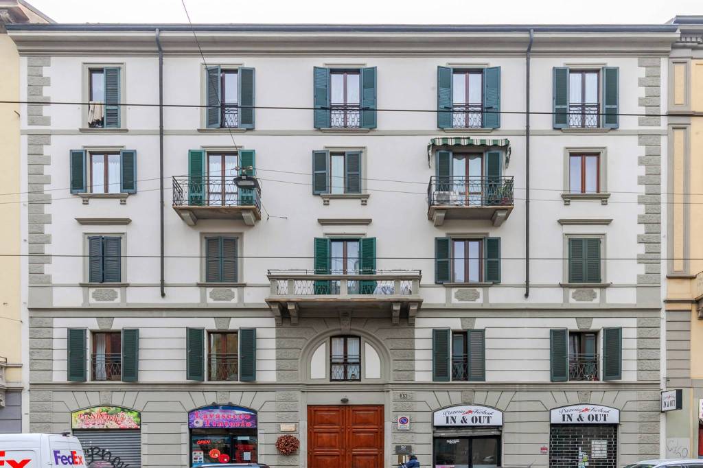 Appartamento in vendita a Milano via Carlo Farini, 35