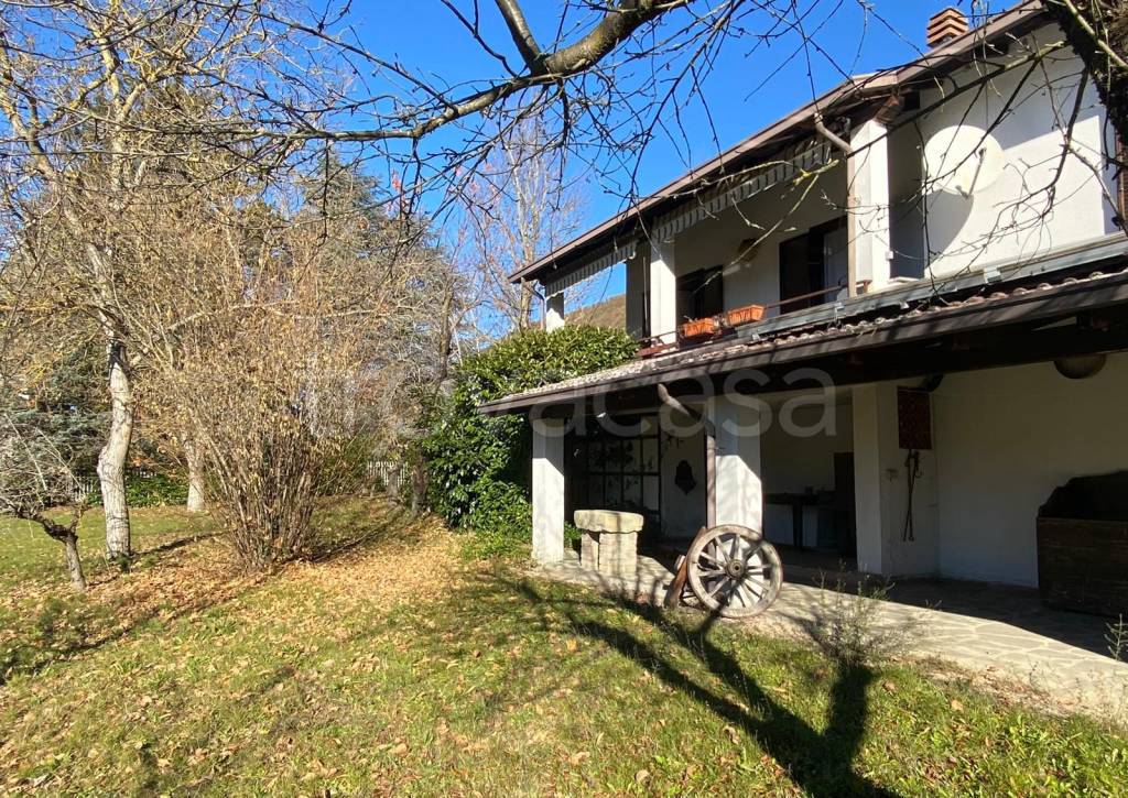 Villa in vendita a Cecima località Casa Lucchelli