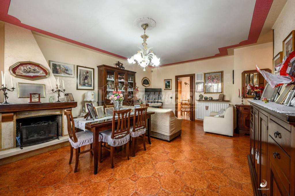 Villa a Schiera in vendita a Casalgrande via Luigi Einaudi 29