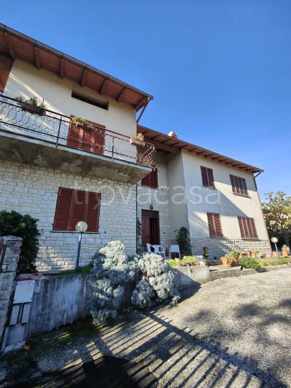 Villa Bifamiliare in vendita a Stroncone vocabolo Ville di Vasciano, 8