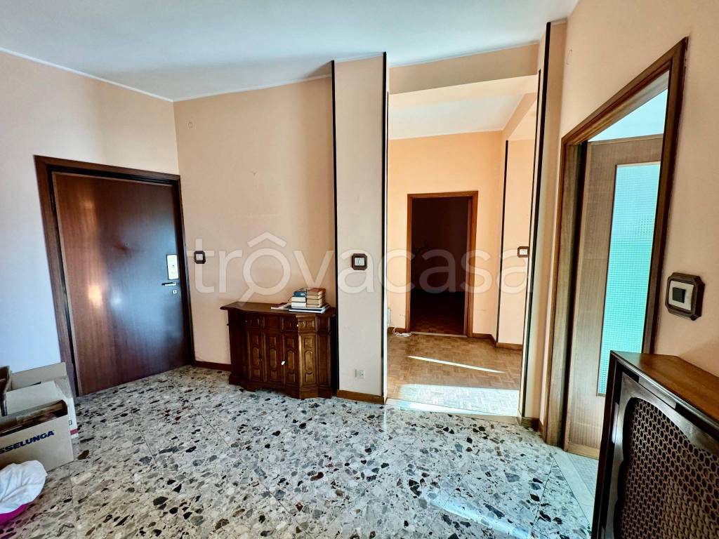 Appartamento in vendita a Piacenza via Cristoforo Colombo